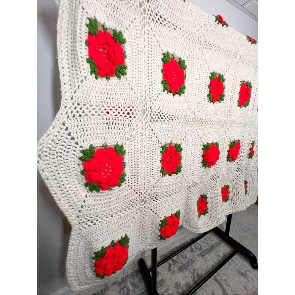VTG Handmade Crochet Throw 3D Red Roses Granny Square Afghan 72”x60”